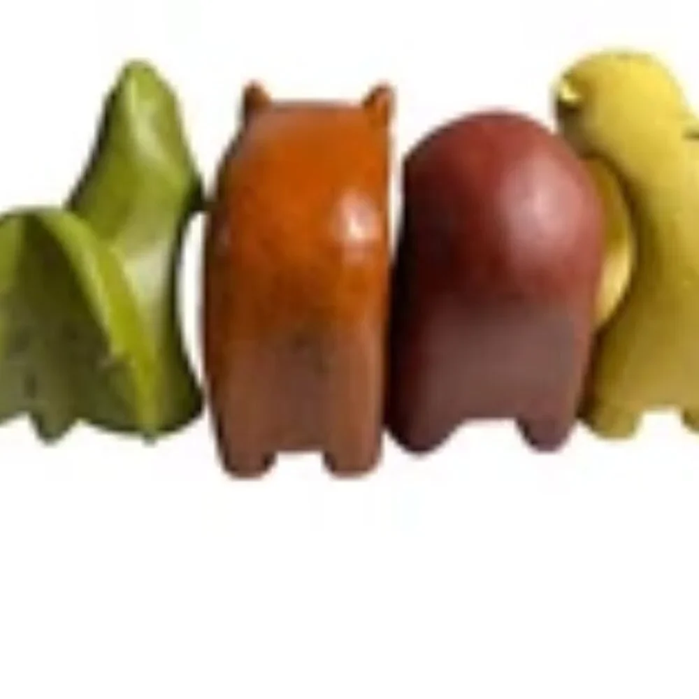 Pier 1 Imports Farm Animals Country Kitchen Wood Napkin Ring Holder Set of 4 NEW